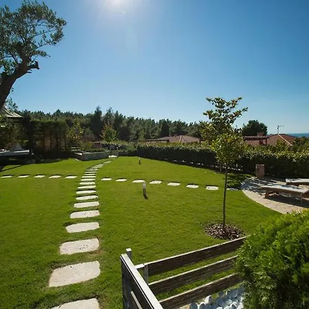 Stilianna Luxury Village *
