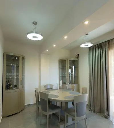 Stilianna Luxury Village
